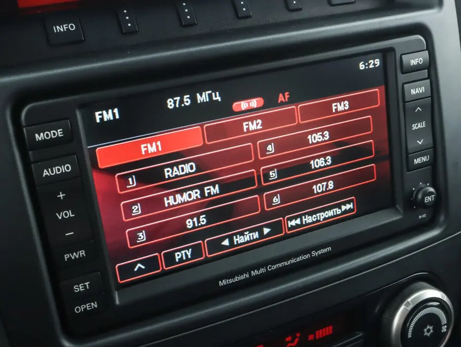 Mitsubishi Pajero, 2011 г.