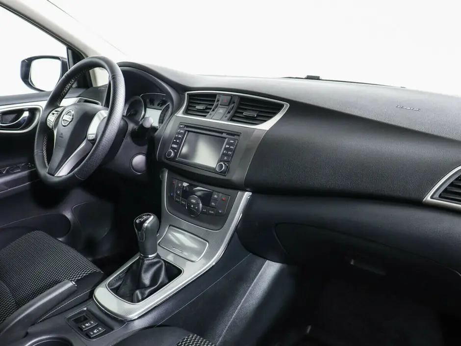 Nissan Tiida, 2015 г.