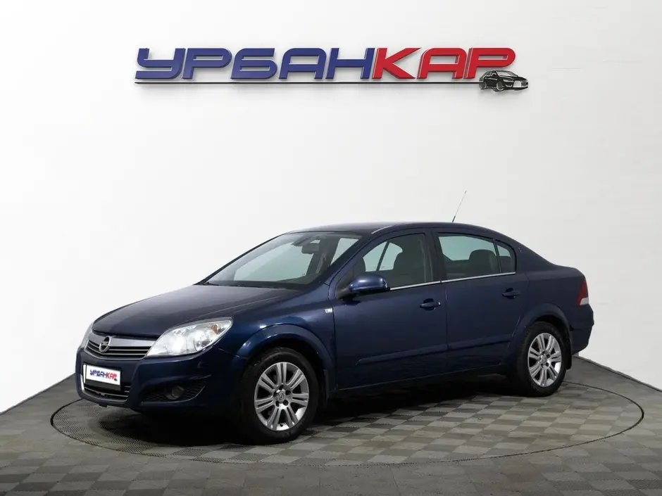 Opel Astra, 2012 г.