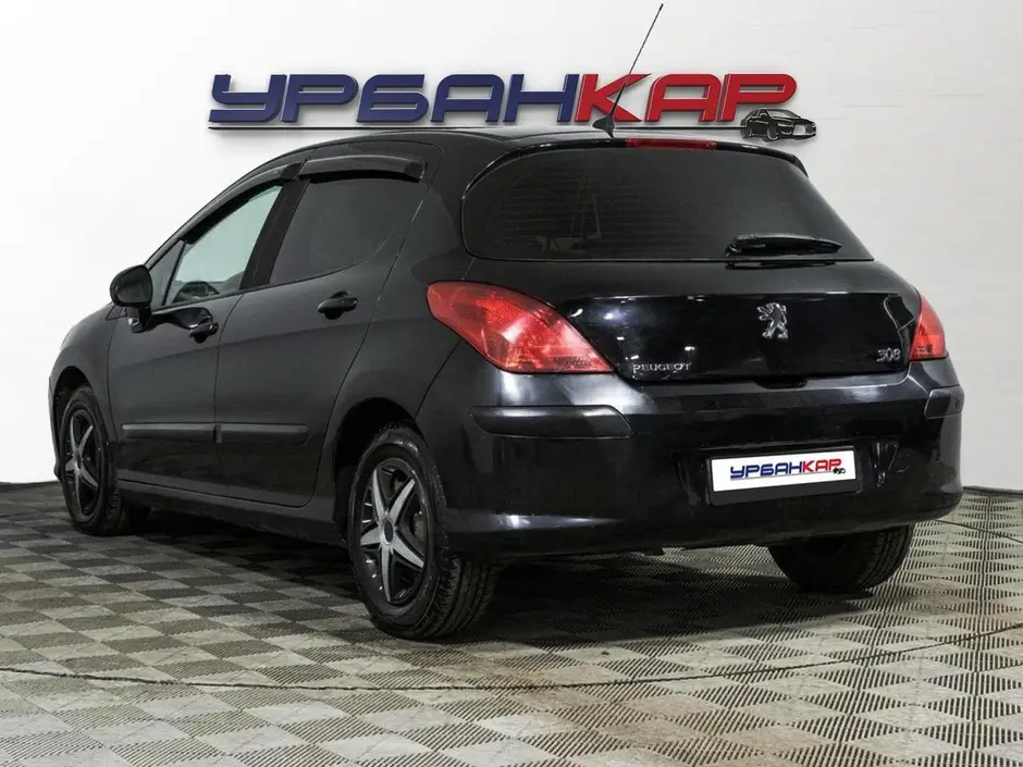 Peugeot 308, 2011 г.