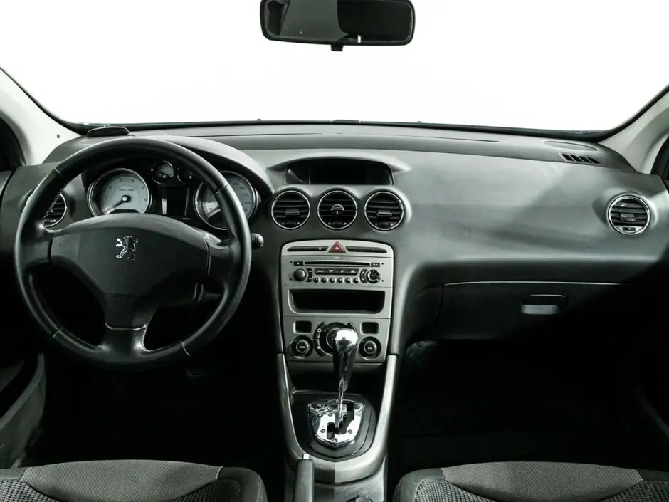 Peugeot 308, 2011 г.