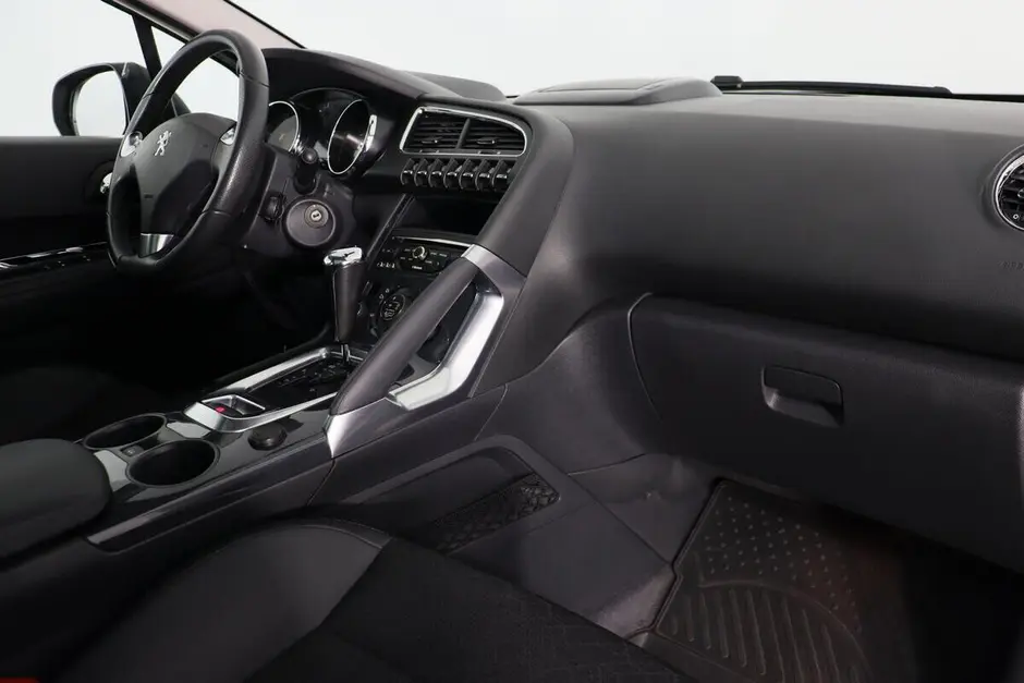 Peugeot 3008, 2014 г.