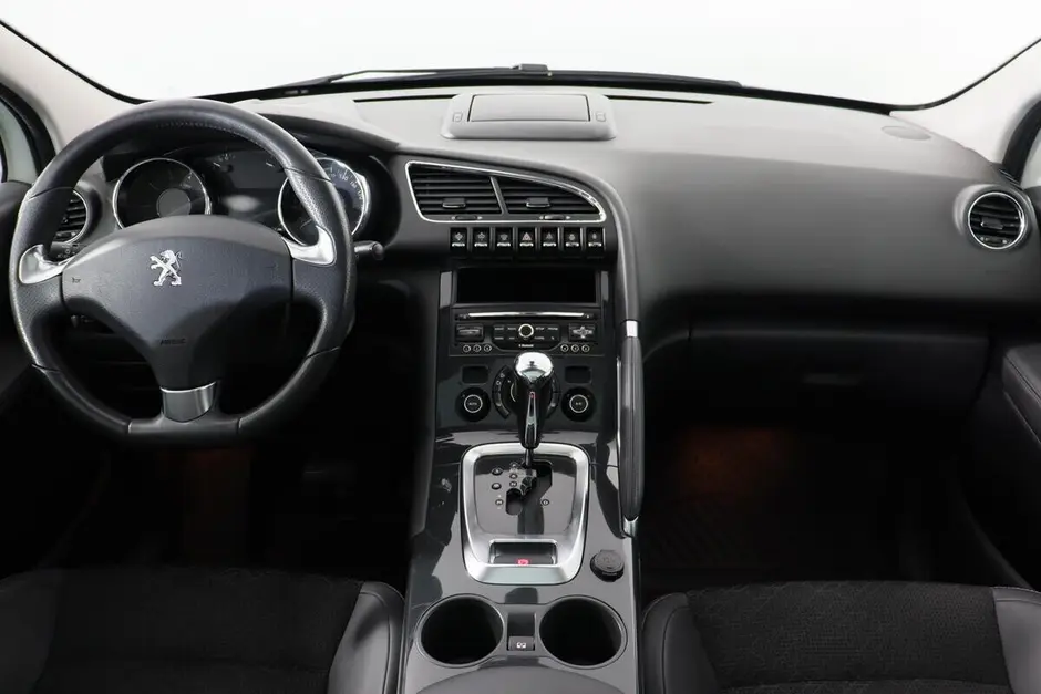 Peugeot 3008, 2014 г.
