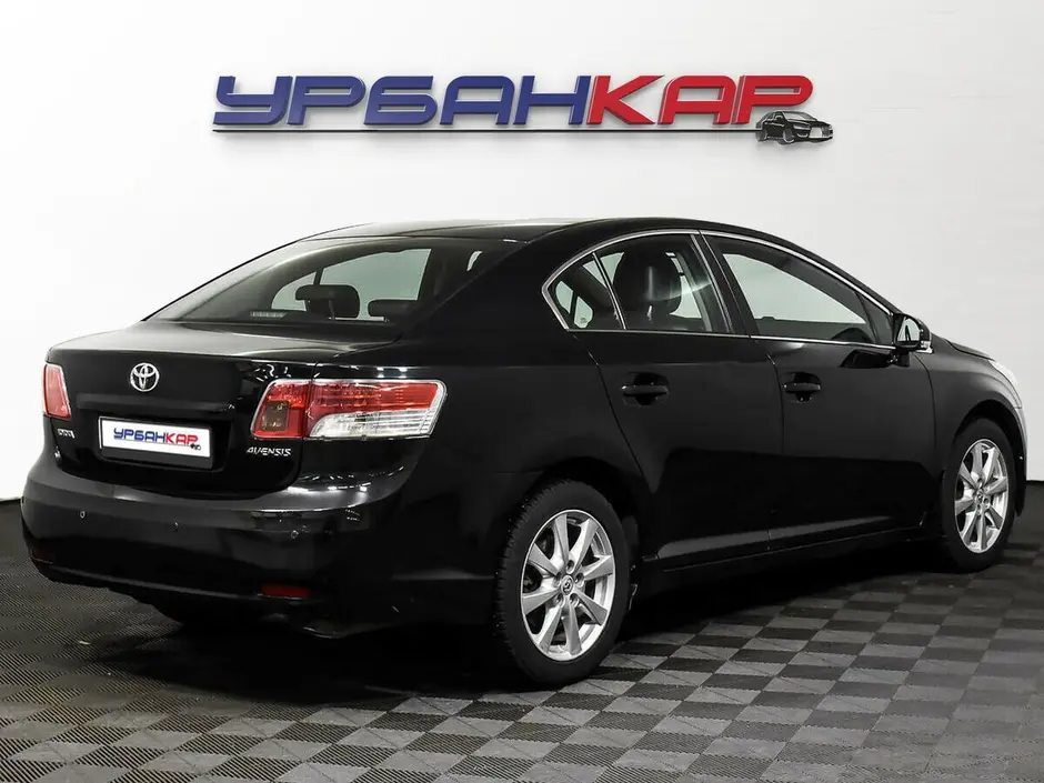 Toyota Avensis, 2010 г.
