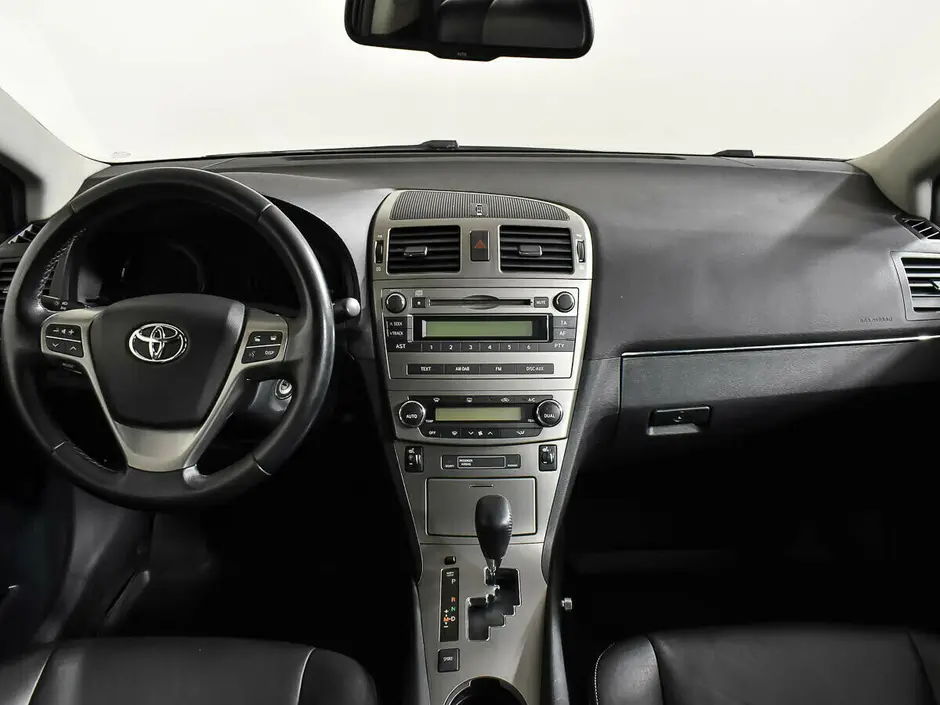 Toyota Avensis, 2010 г.