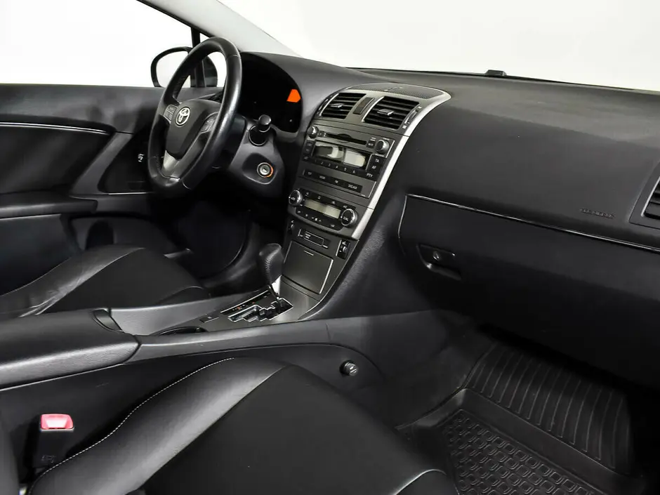 Toyota Avensis, 2010 г.