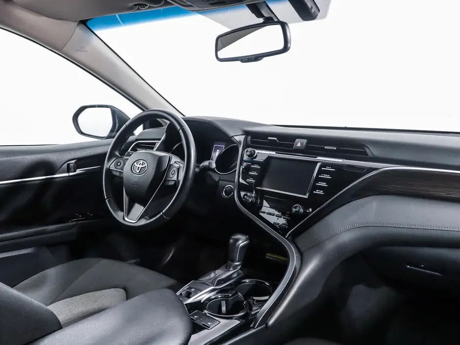 Toyota Camry, 2018 г.