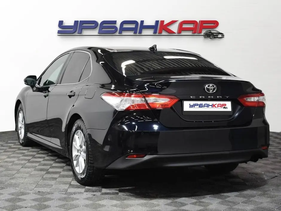 Toyota Camry, 2018 г.