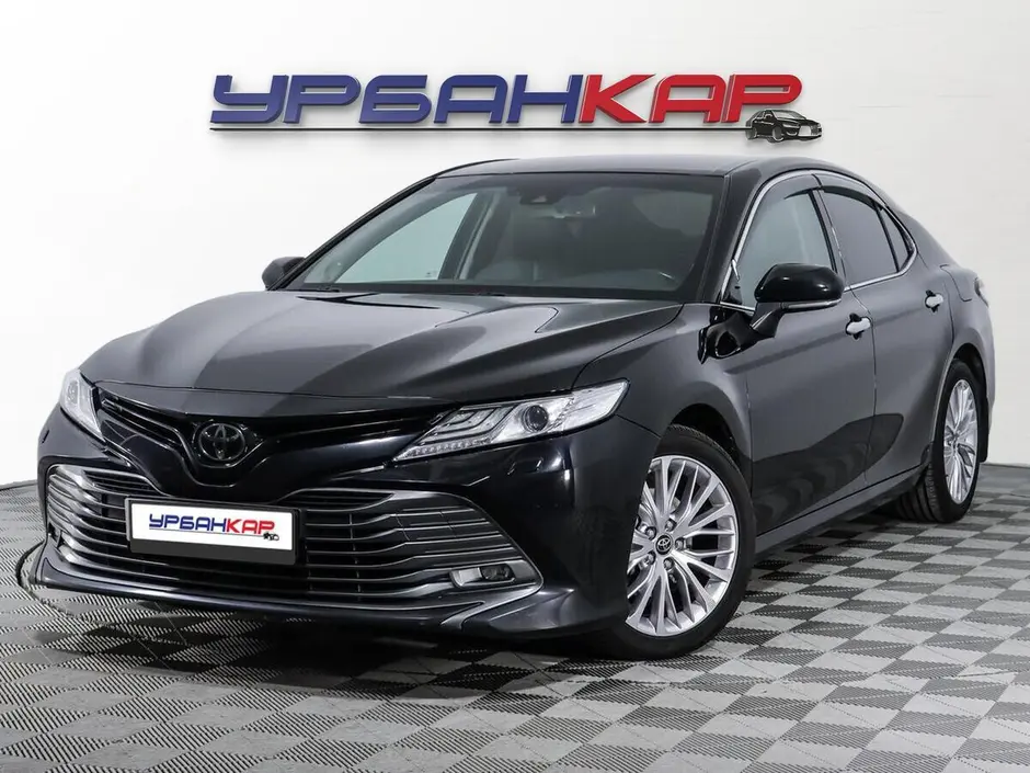 Toyota Camry, 2018 г.
