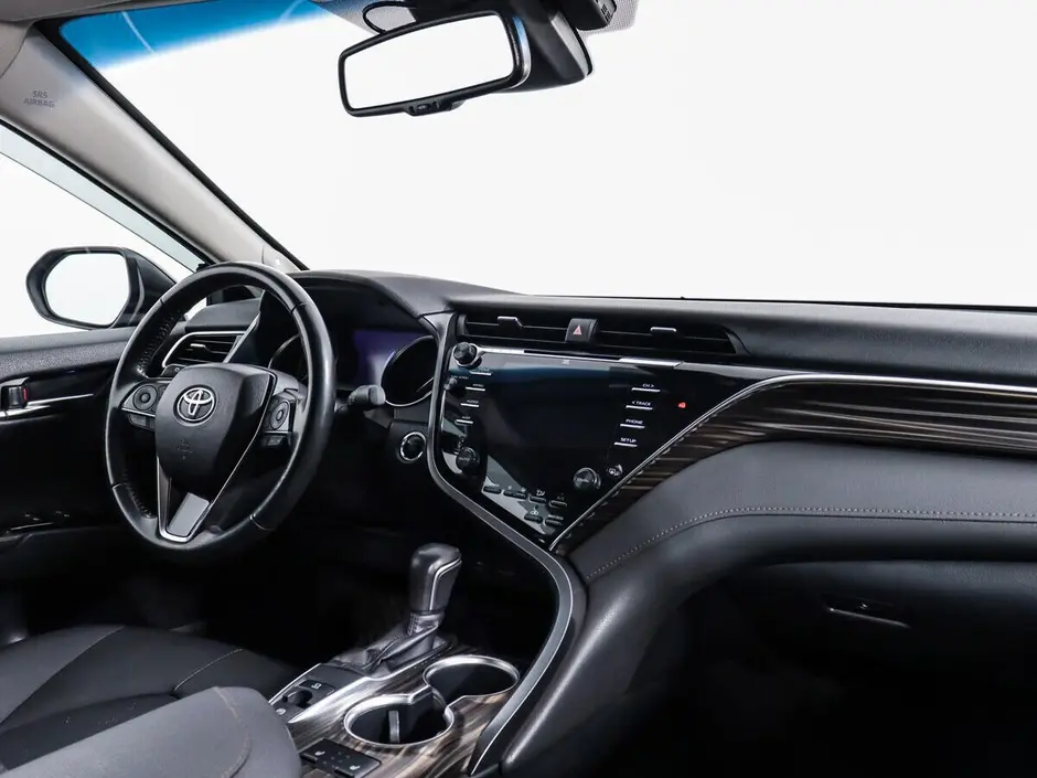 Toyota Camry, 2018 г.