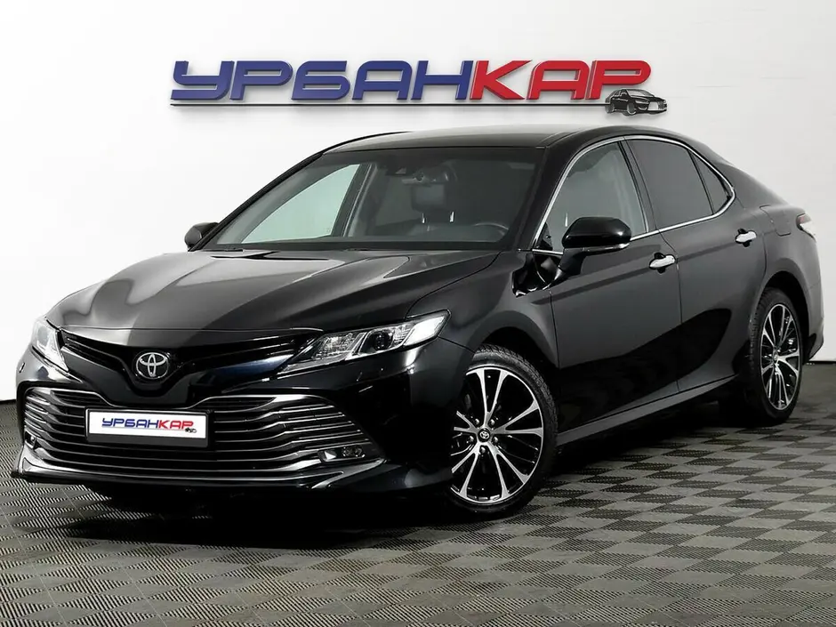 Toyota Camry, 2018 г.