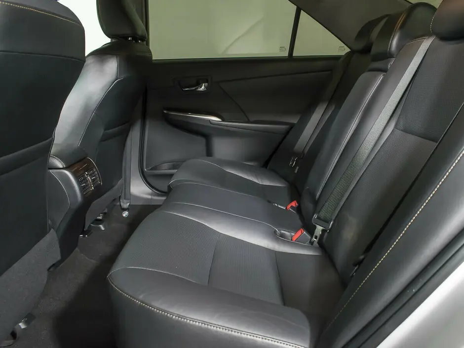 Toyota Camry, 2018 г.