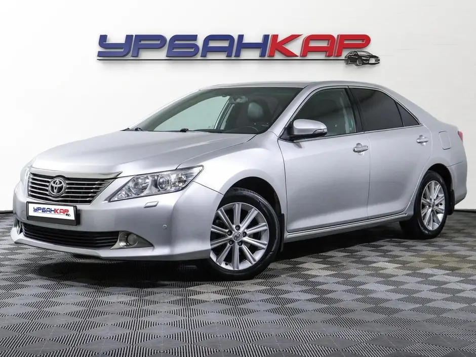 Toyota Camry, 2012 г.