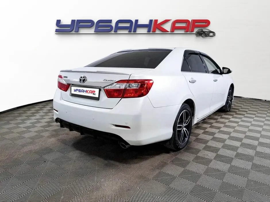 Toyota Camry, 2012 г.