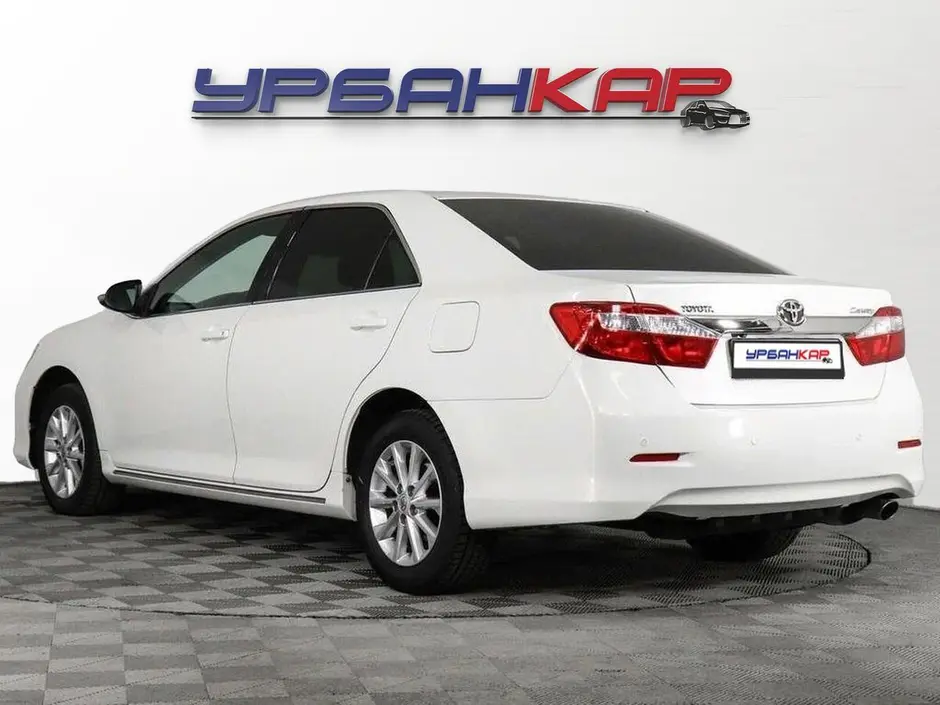 Toyota Camry, 2014 г.