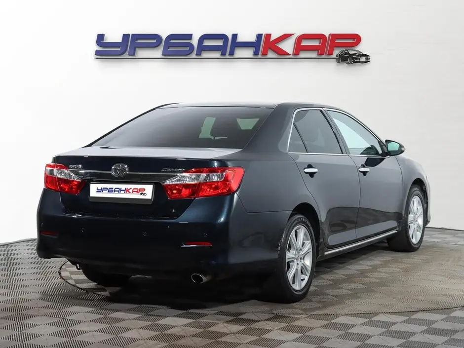 Toyota Camry, 2013 г.