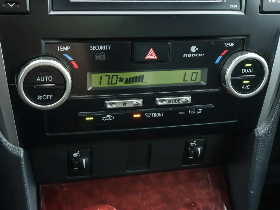 Toyota Camry, 2013 г.