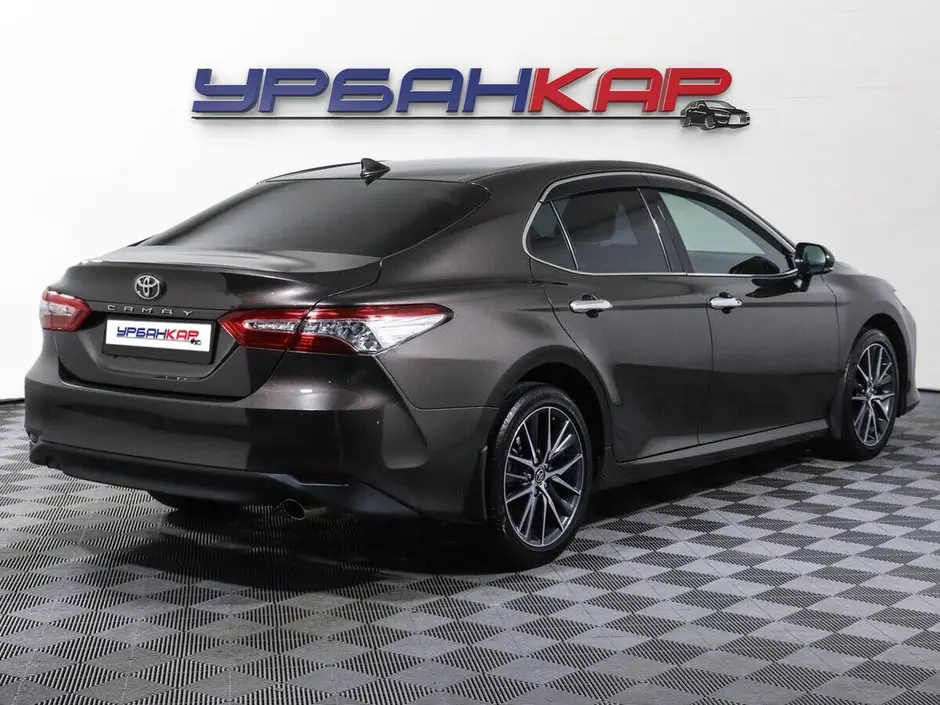 Toyota Camry, 2021 г.