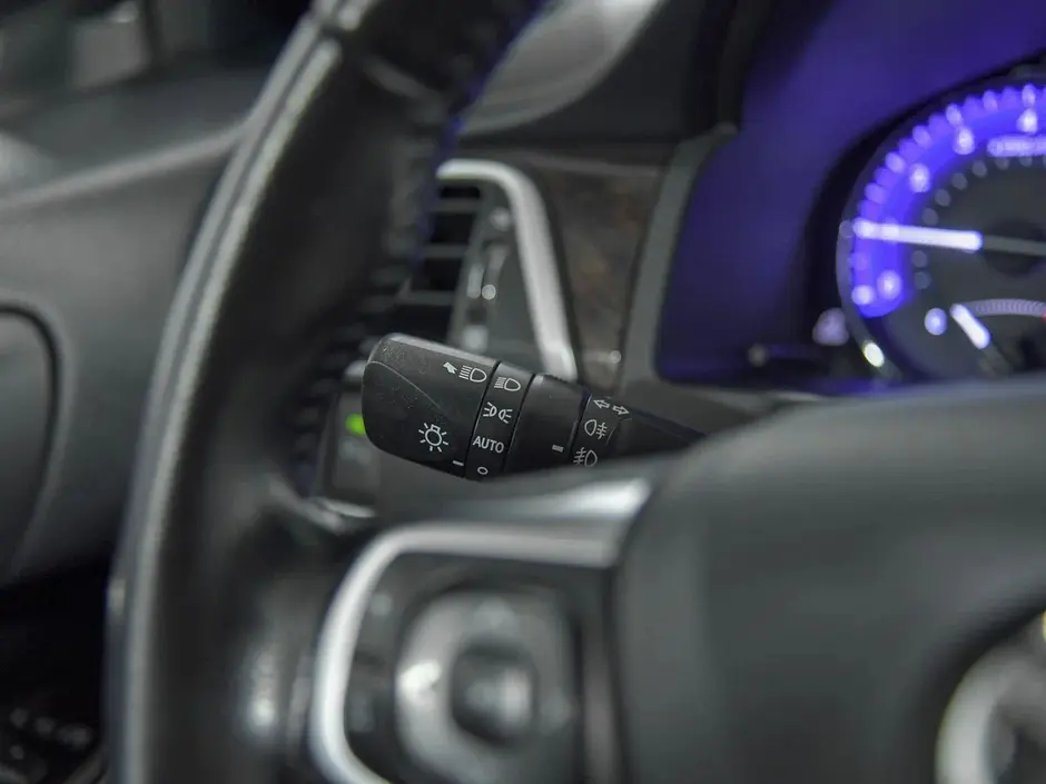 Toyota Camry, 2015 г.