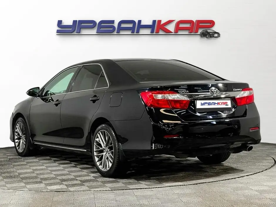 Toyota Camry, 2014 г.