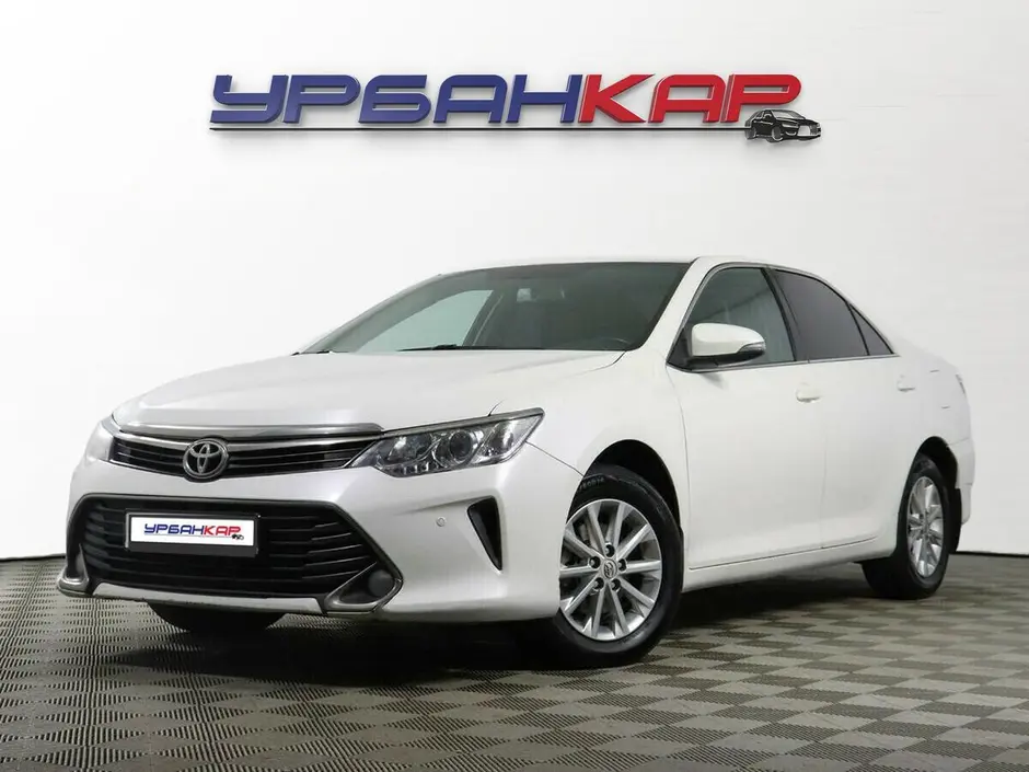 Toyota Camry, 2016 г.