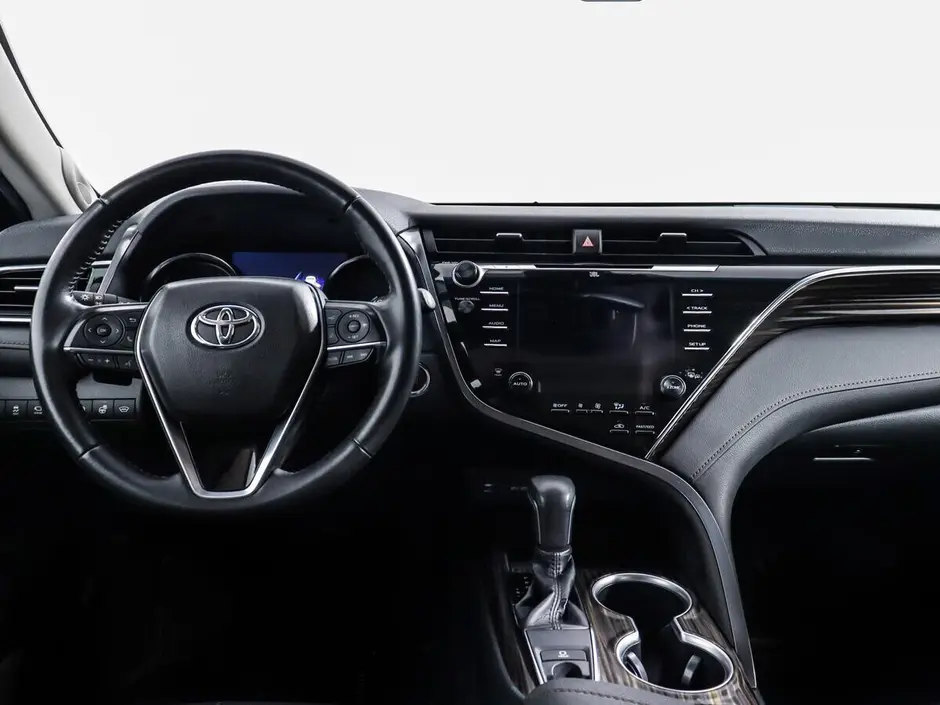 Toyota Camry, 2018 г.