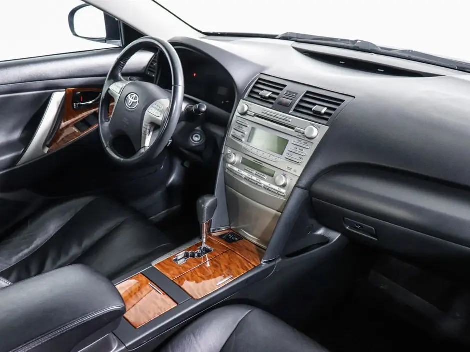 Toyota Camry, 2011 г.