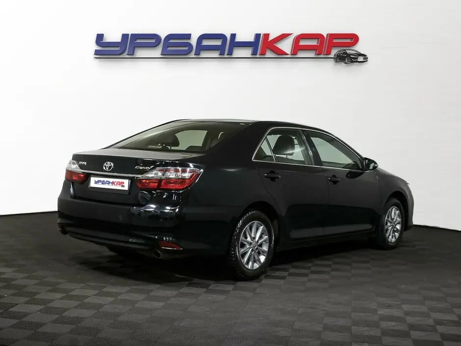 Toyota Camry, 2015 г.