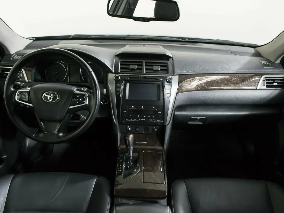 Toyota Camry, 2015 г.