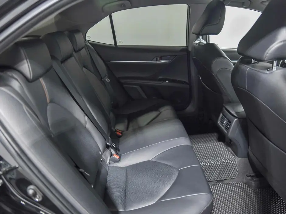 Toyota Camry, 2021 г.