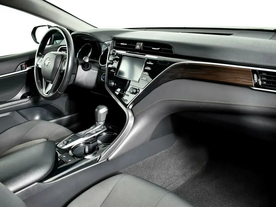 Toyota Camry, 2018 г.