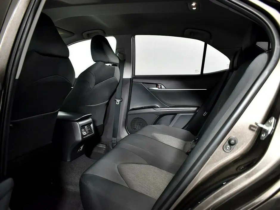 Toyota Camry, 2018 г.