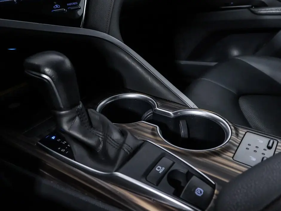 Toyota Camry, 2019 г.