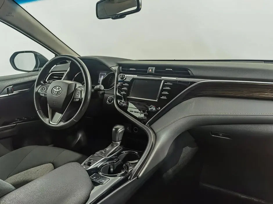 Toyota Camry, 2019 г.