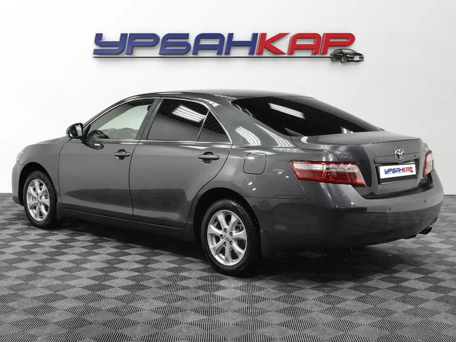 Toyota Camry, 2011 г.