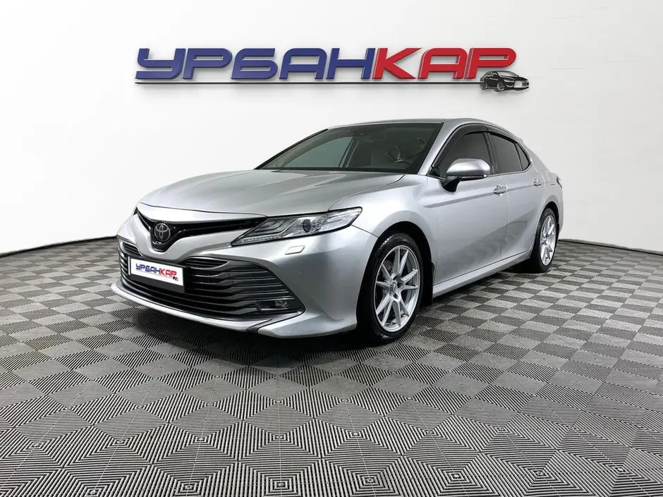 Toyota Camry, 2018 г.