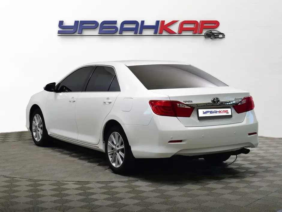 Toyota Camry, 2013 г.