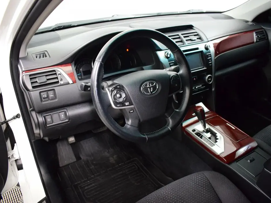 Toyota Camry, 2013 г.