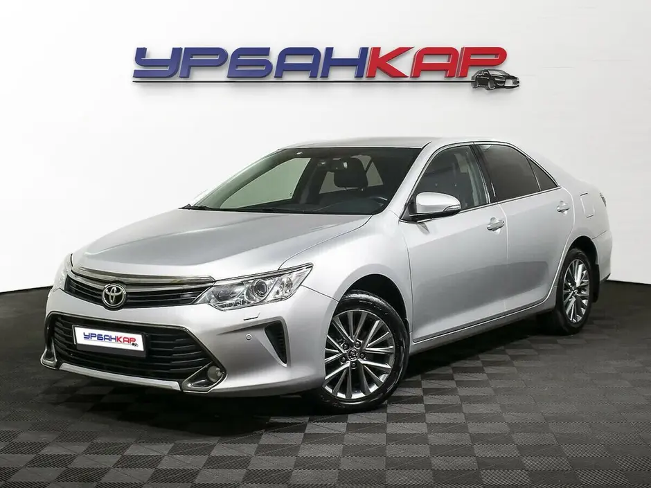 Toyota Camry, 2016 г.