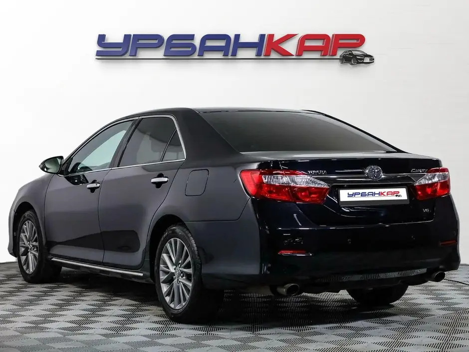 Toyota Camry, 2013 г.