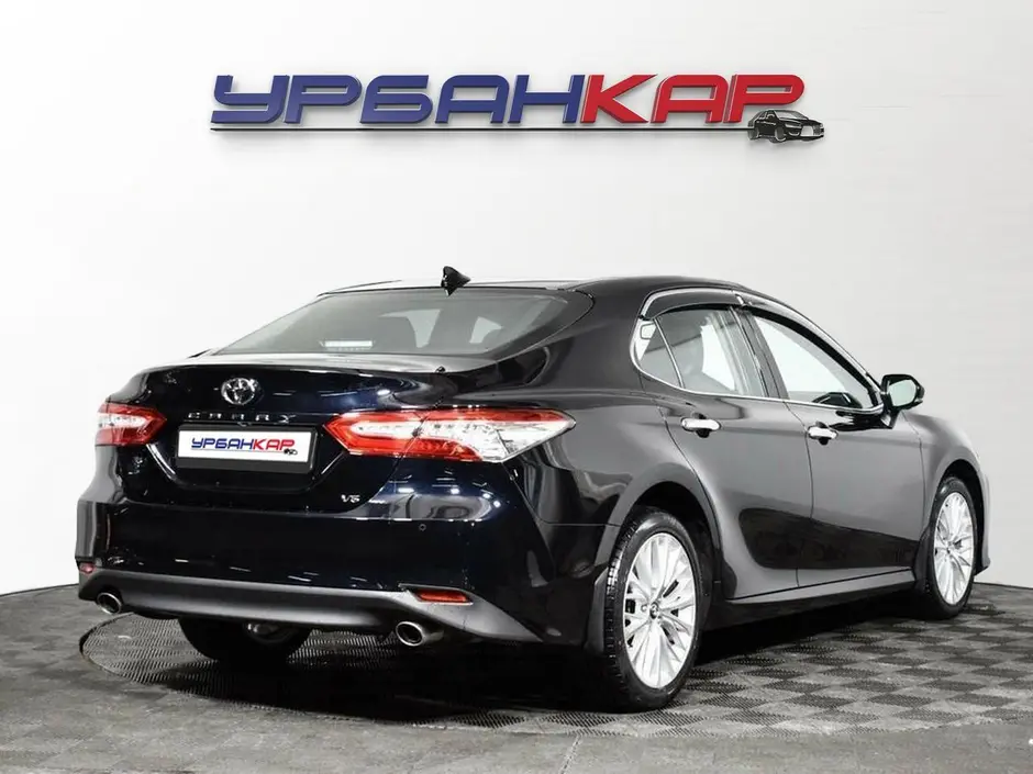 Toyota Camry, 2019 г.