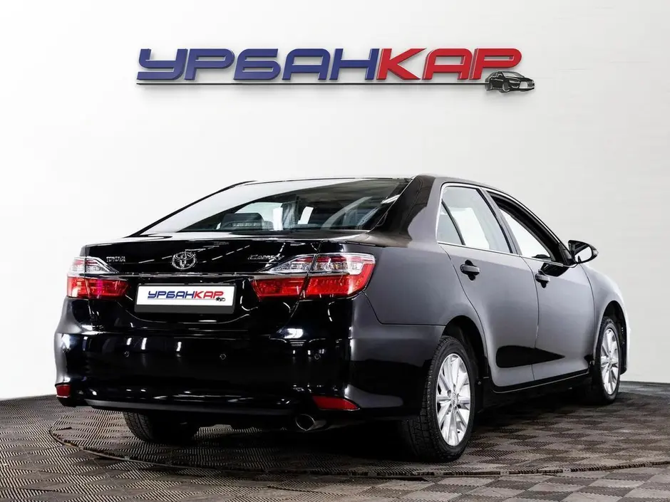 Toyota Camry, 2016 г.