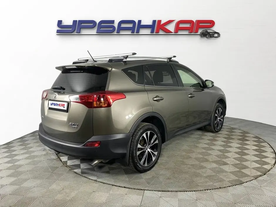 Toyota RAV4, 2014 г.