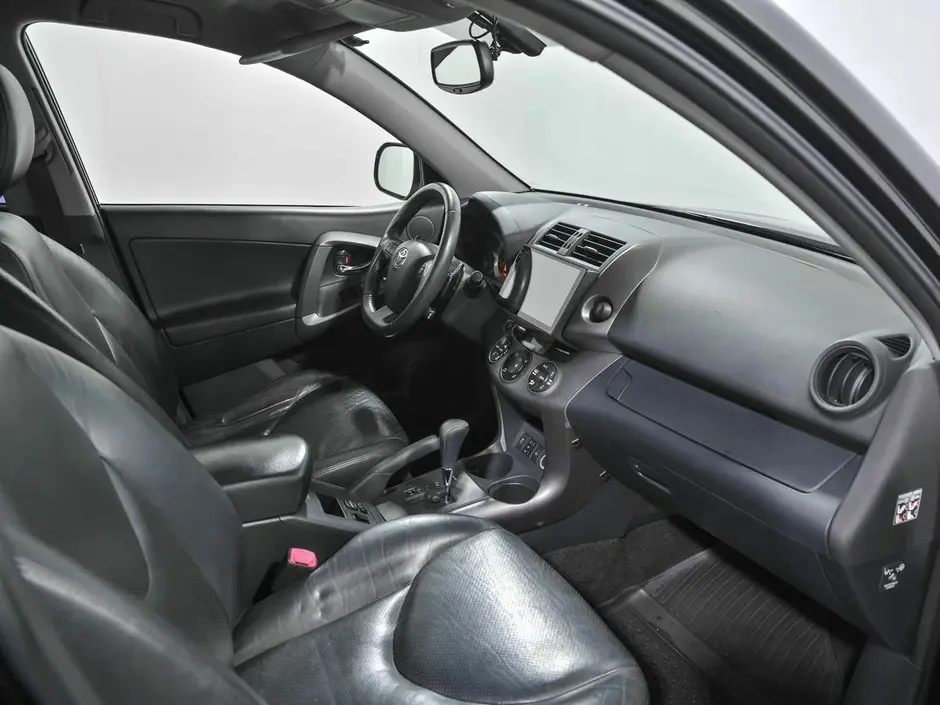 Toyota RAV4, 2011 г.