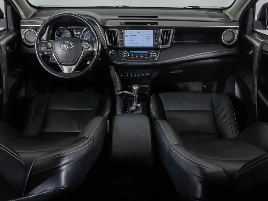Toyota RAV4, 2018 г.
