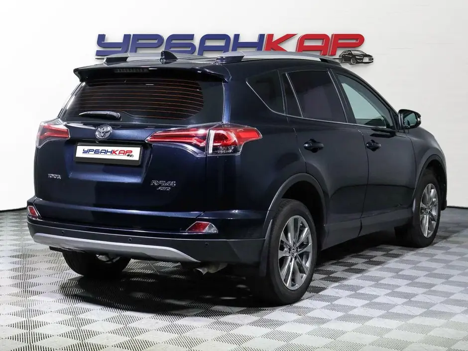 Toyota RAV4, 2017 г.