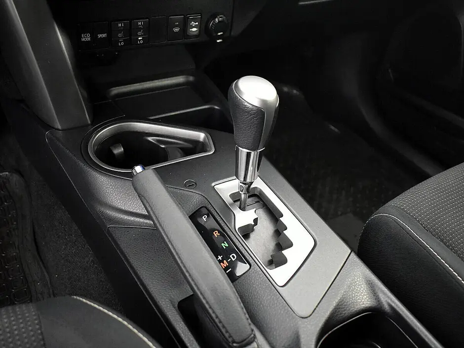 Toyota RAV4, 2016 г.