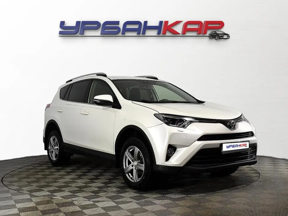 Toyota RAV4, 2016 г.