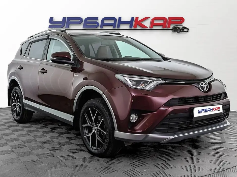 Toyota RAV4, 2017 г.