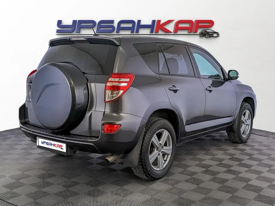 Toyota RAV4, 2013 г.